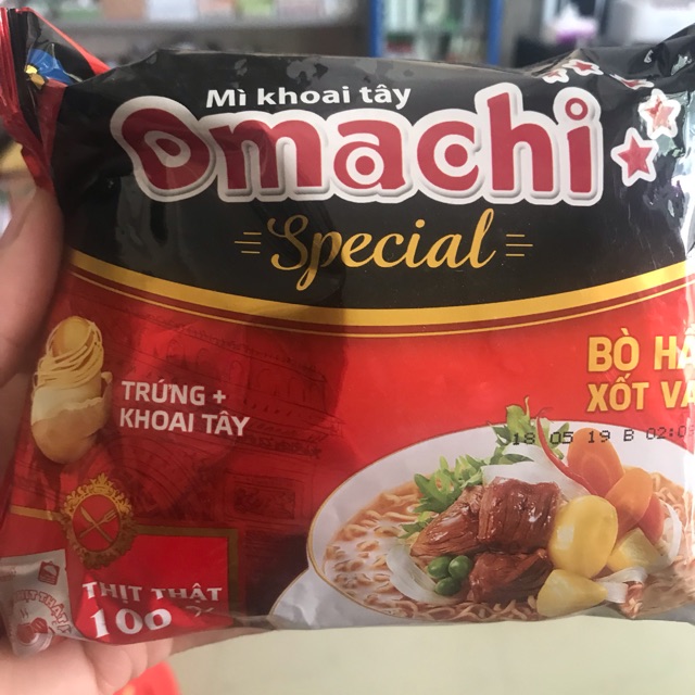Gói mì khoai tây Omachi bò hầm xốt vang thịt thật 100% compo 68k/10 gói