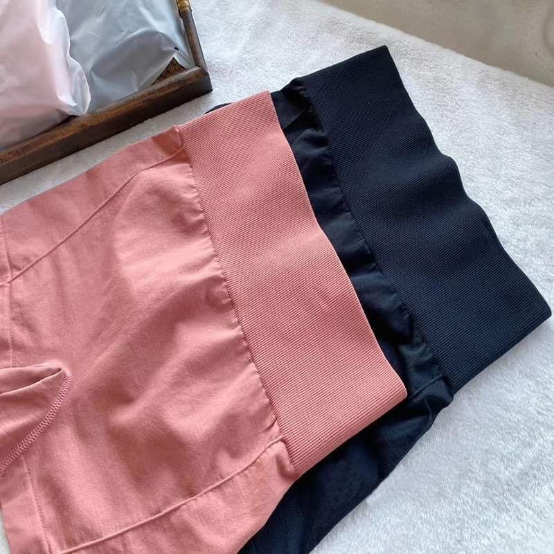 Quần gen bụng UNIQLO | BigBuy360 - bigbuy360.vn