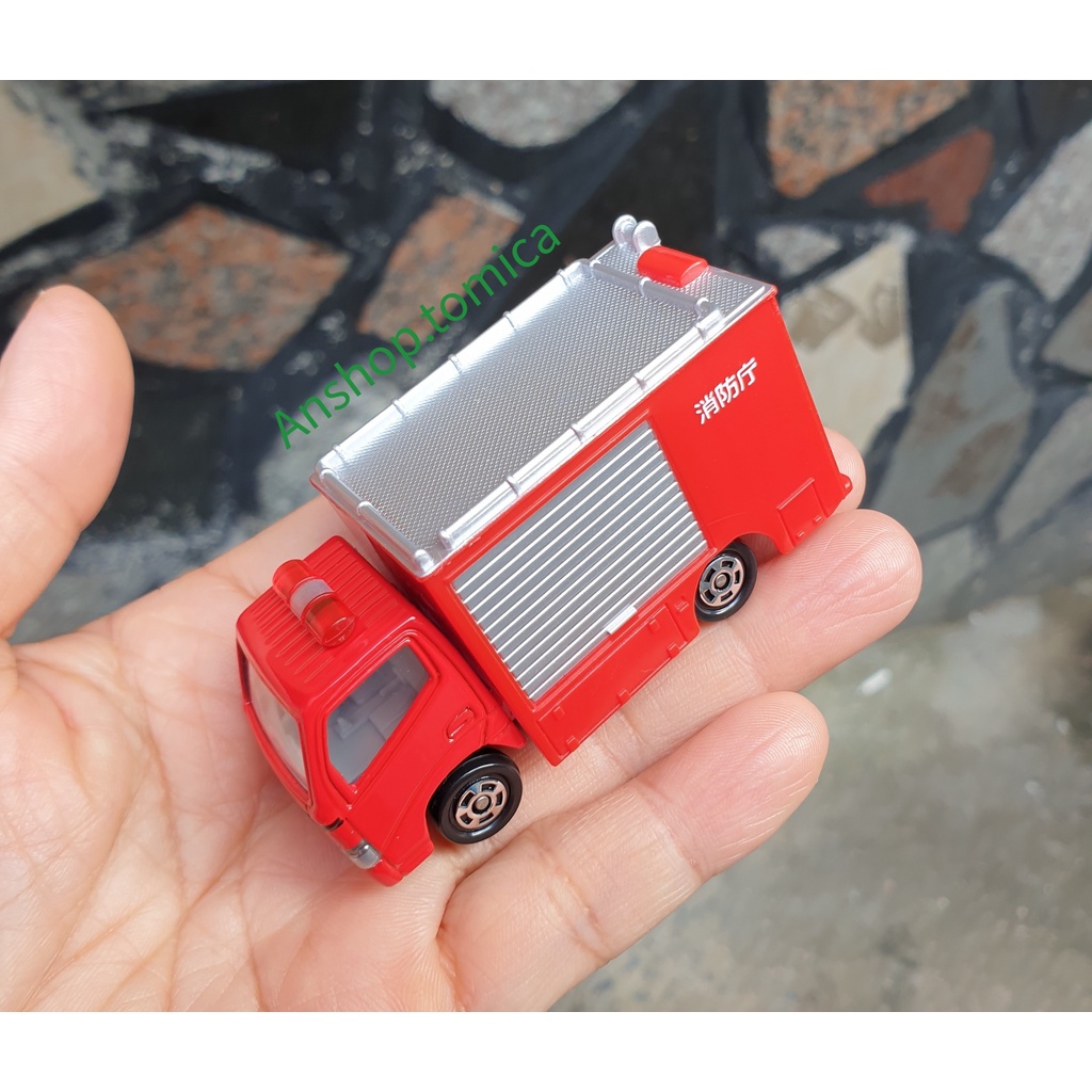Mô hình xe cứu hỏa tomica Nhật bản