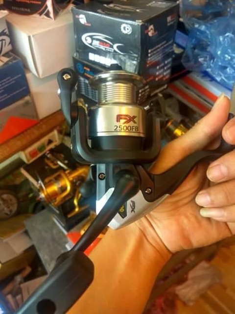 Máy câu Shimano FX 4000FB SHOPDOCAUCHATLUONG