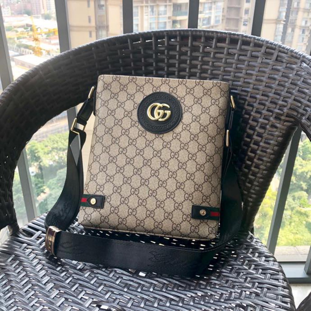 Túi xách nữ Gucci size 23 x 27x 5cm | BigBuy360 - bigbuy360.vn