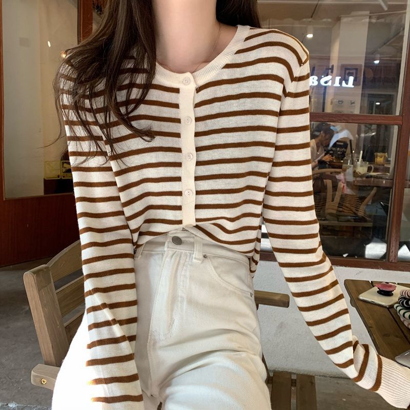 Áo cardigan BH mỏng tay dài kẻ sọc thời trang mùa thu 2022 cho nữ