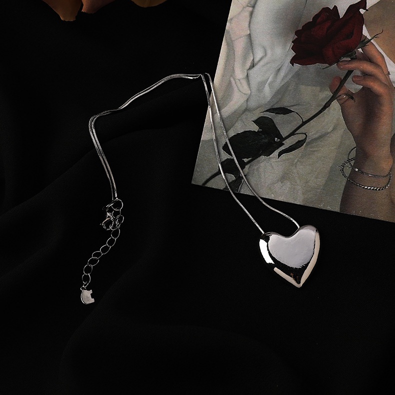 Vòng cổ Mặt Trái Tim Lớn Phong Cách hip hop Sang Trọng