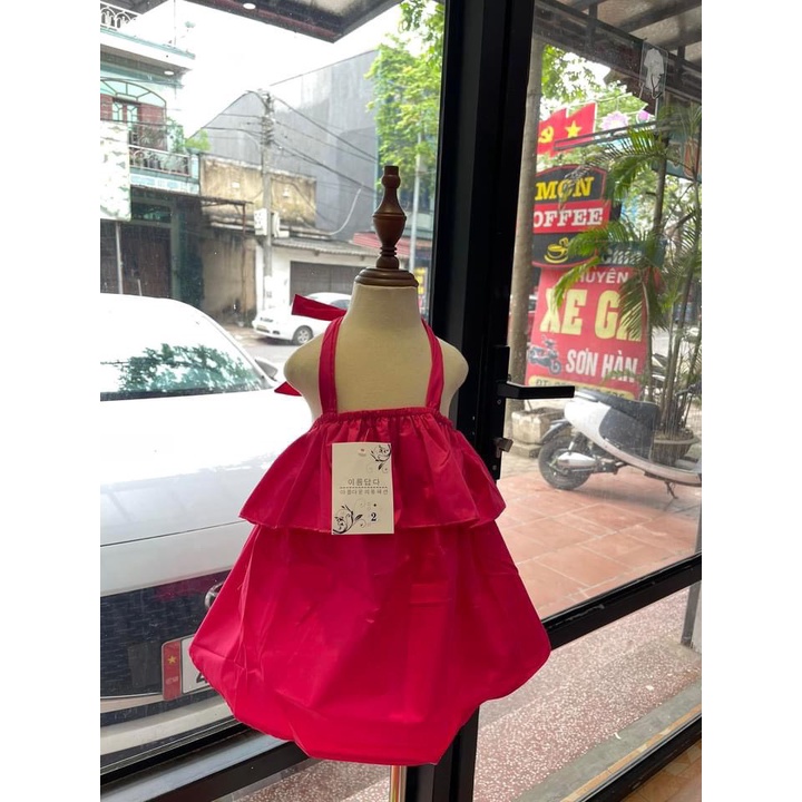 Váy bé gái yếm buộc dây cổ XHN970