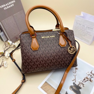 huongvnxk• [Dư phụ liệu hãng] Túi MK, size 26