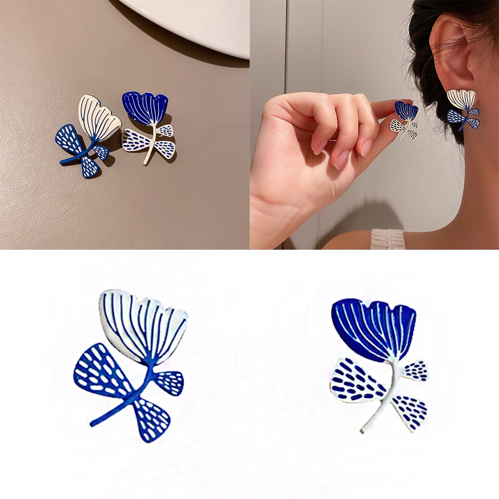Khuyên Tai Hình Bông Hoa Màu Xanh Dương Trắng Thời Trang