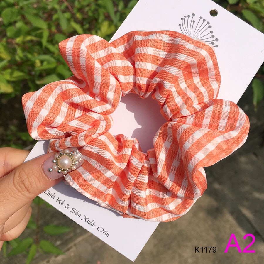 Dây buộc tóc, cột tóc vải scrunchies caro cao cấp Orin K1179