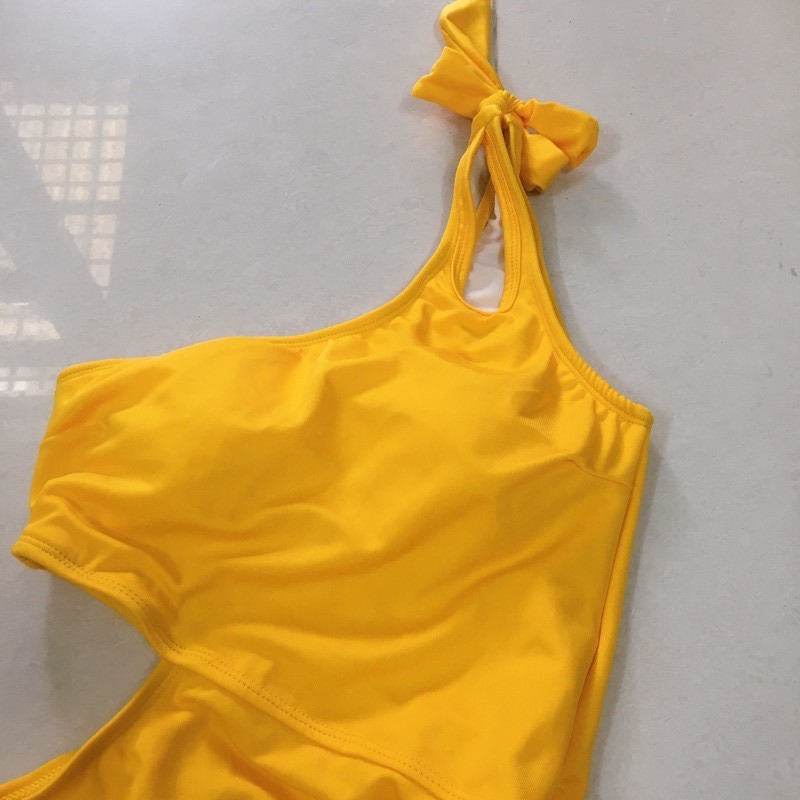 [Mã FAMARAL1 giảm 10K đơn 50K] Bikini, đồ bơi liền mảnh lệch vai khoét eo màu vàng cam sành điệu