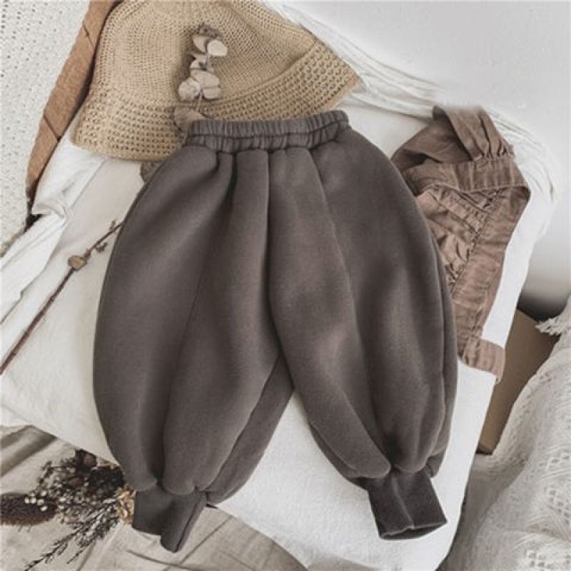 Áo khoác nỉ dày dặn mềm mại in họa tiết hoạt hình cho bé