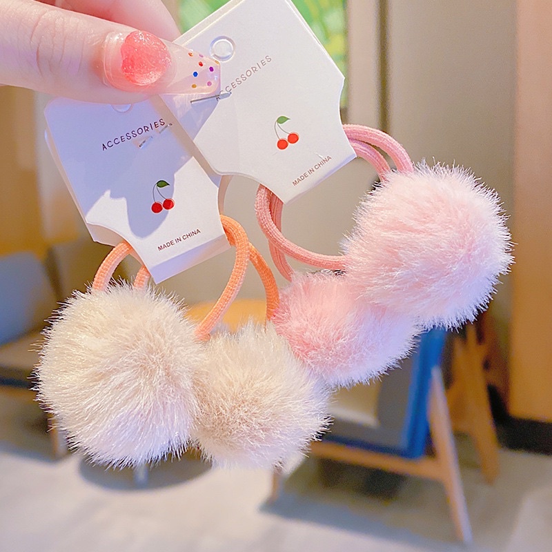 Set 2 chiếc chun cục lông dễ thương