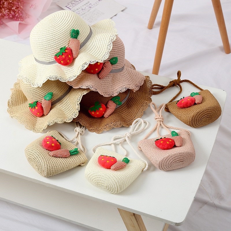 SET TÚI + NÓN MŨ CÓI CHO BÉ ĐI BIỂN ĐI CHƠI HÌNH QUẢ DÂU CÀ RỐT ( BÉ TỪ 2 - 8 TUỔI )