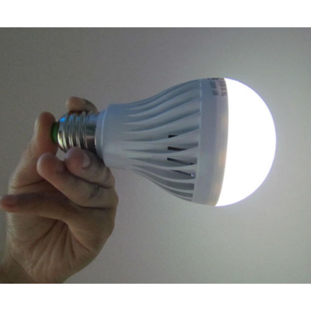 Bóng đèn Led cảm ứng tích điện 12W
