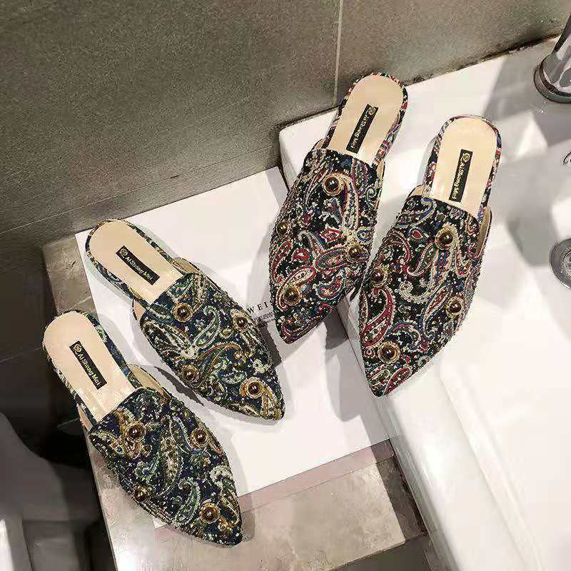 Dép Bít Mũi Đính Đá Phong Cách Hàn Quốc Mới 2022