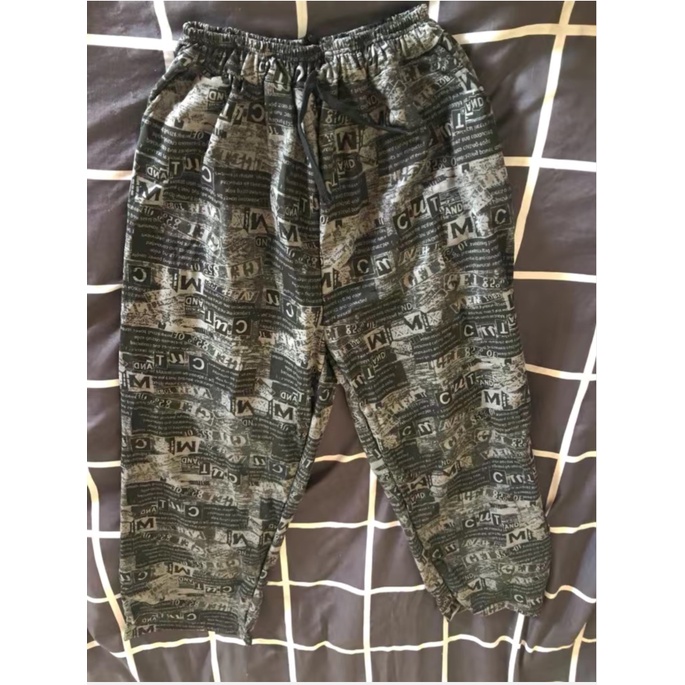 Quần ống rộng Họa Tiết Tờ Báo Thời Trang Hàn Quốc Mới 2023