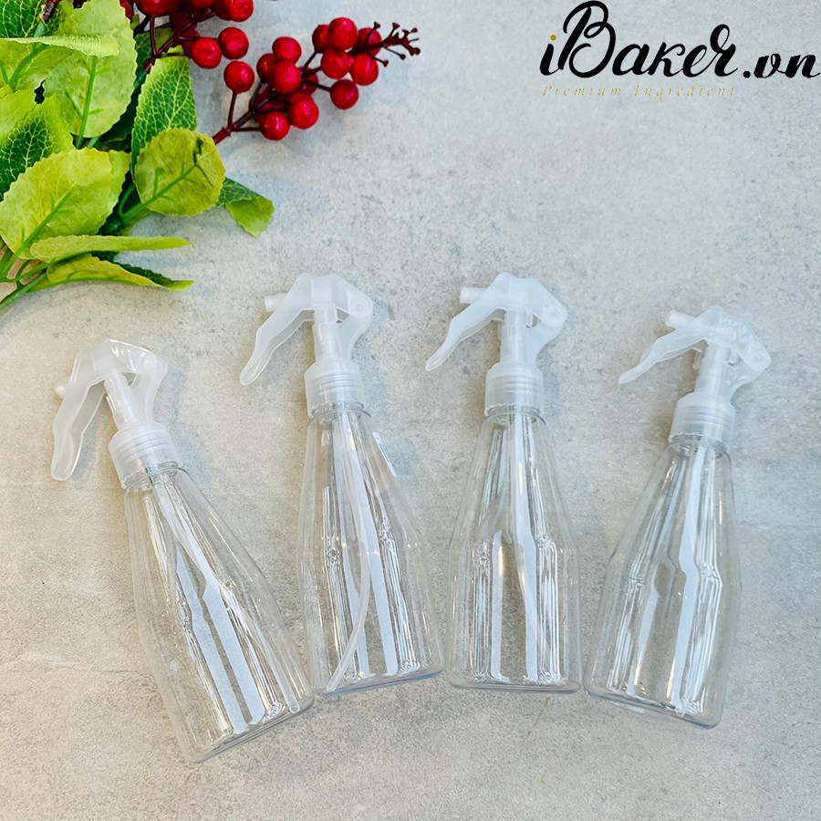 Bình xịt nước nhựa có khóa