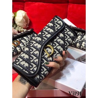 Ví cầm tay diỏ thổ cẩm