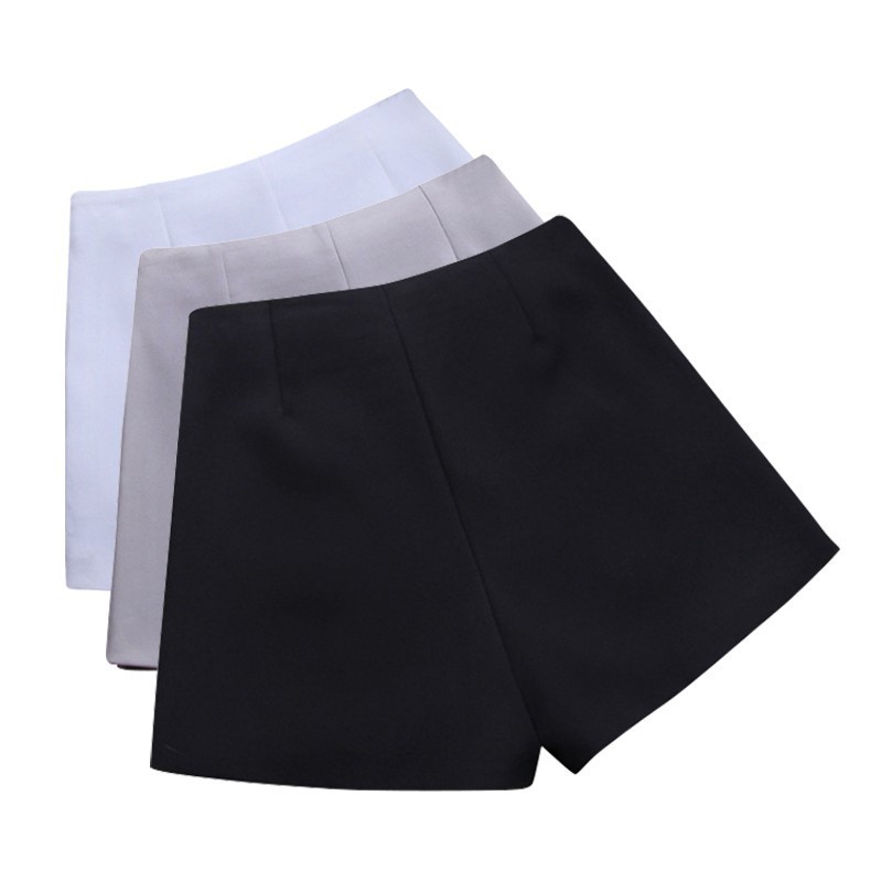 Quần short màu trơn cho nữ
