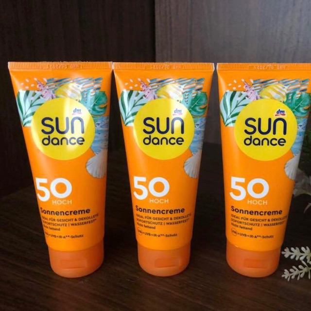 Kem chống nắng Sundance SPF 50 dành cho da mặt và body mẫu mới