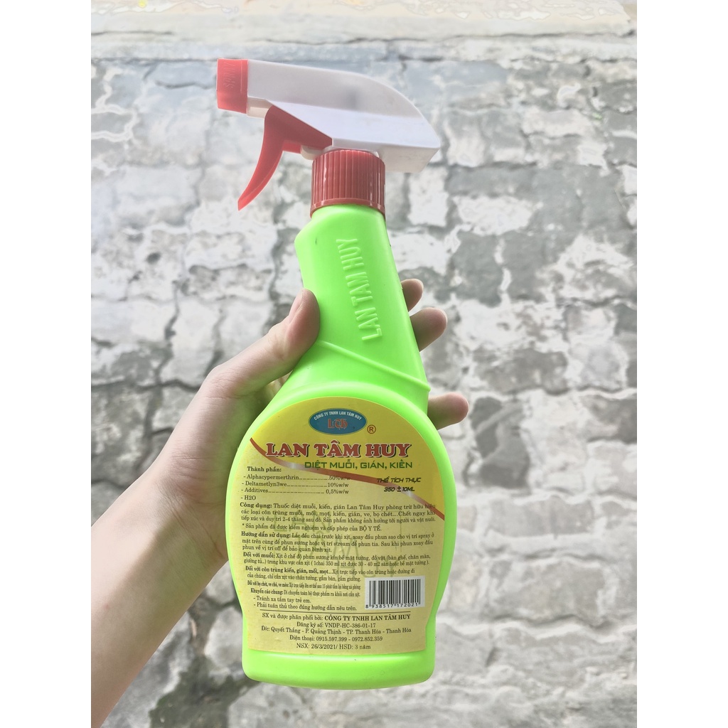 Thuốc xịt diệt muỗi, gián, kiến Lan Tâm Huy 350ml