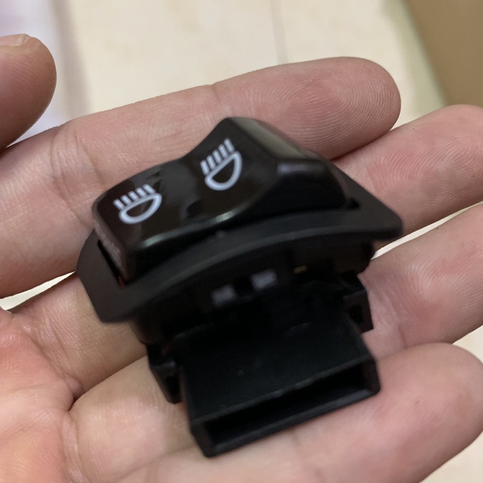 Công Tắc Passing Cho Xe Máy Honda Vision, Wave, Air Blade, SH, Future