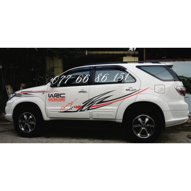 Tem Dán Sườn Xe Fortuner Mẫu Mới.Tem Dán Sườn xe 7 chỗ