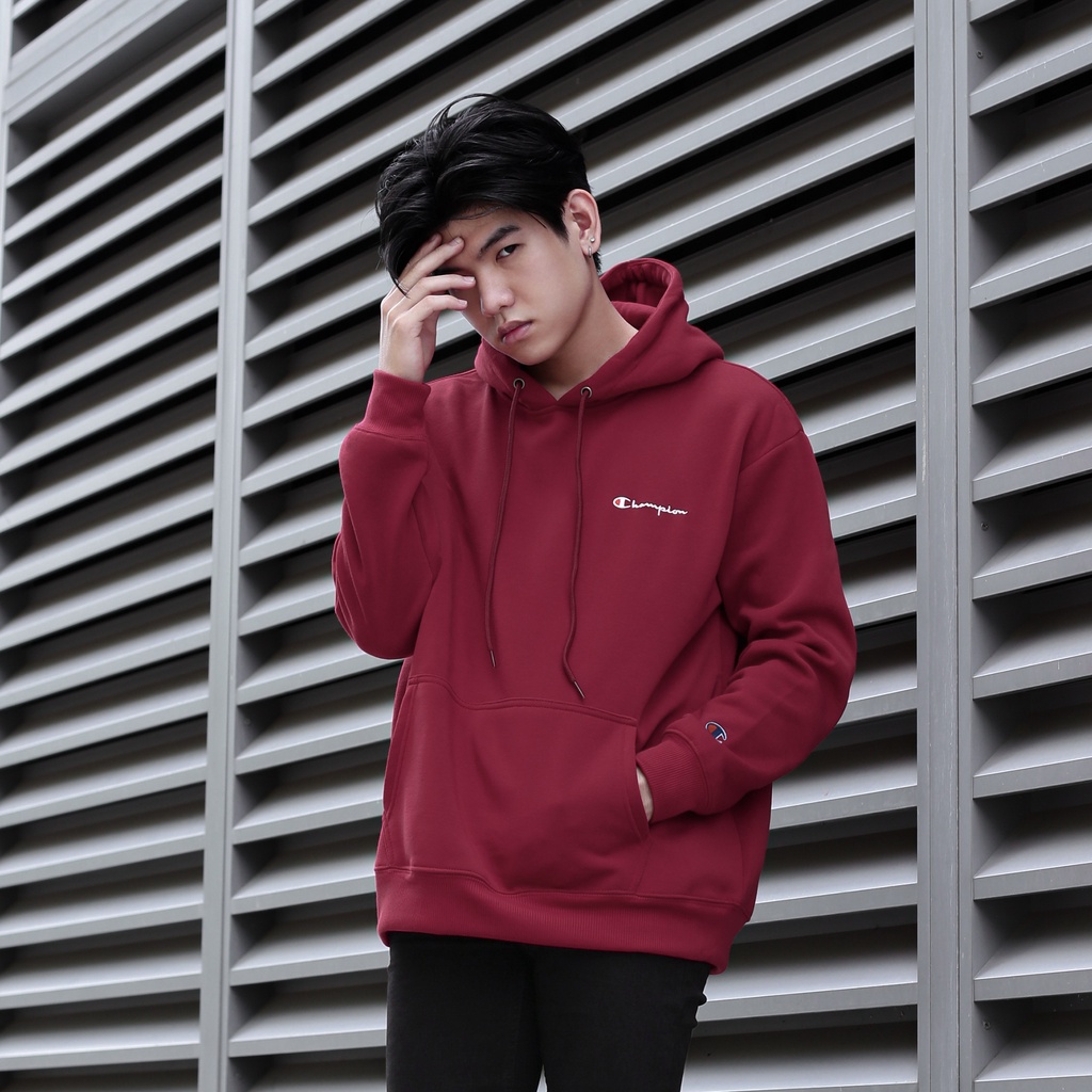 Áo Hoodie Thêu Logo Champion Sắc Nét Phía Trước-Chất Vải Nỉ Bông Cotton-Form Rộng Rãi Unisex Nam Nữ-Màu Đỏ Đô