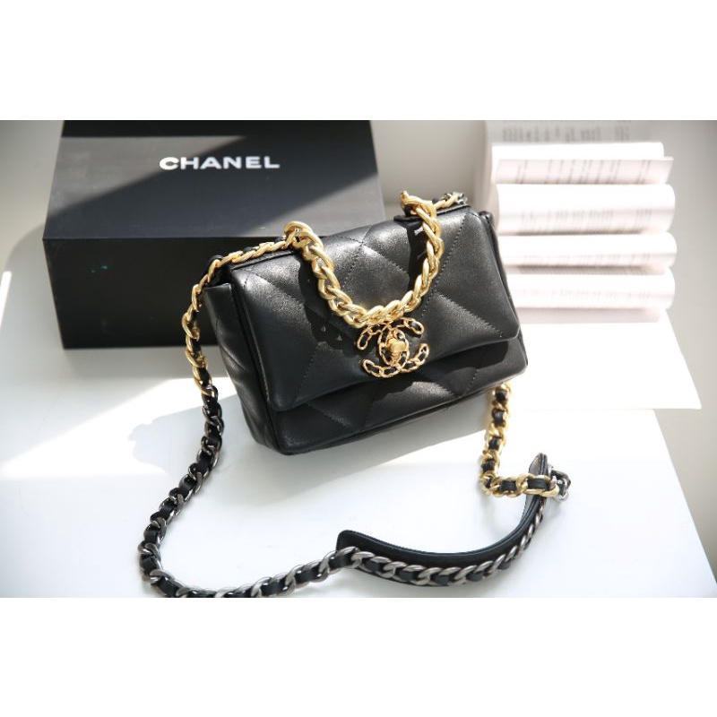 Túi xách nữ C.N C19 da lambskin mịn phom thon gọn lót kèm code số fullbox nam châm nguyên seal