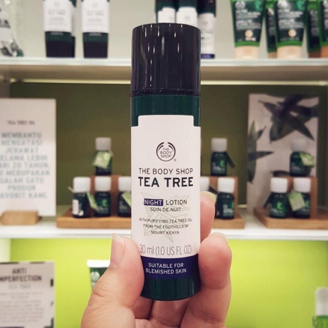 Kem dưỡng đêm cho da dầu Tràm trà THE BODY SHOP Tea Tree Night Lotion 30ml