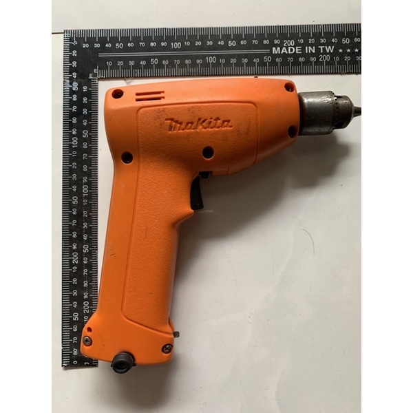 Máy khoan pin Makita 6012D
