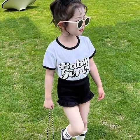 Set Áo Thun Tay Ngắn In Chữ + Quần Short Thời Trang Hè Hàn Quốc Mới 2022 Cho Bé Gái