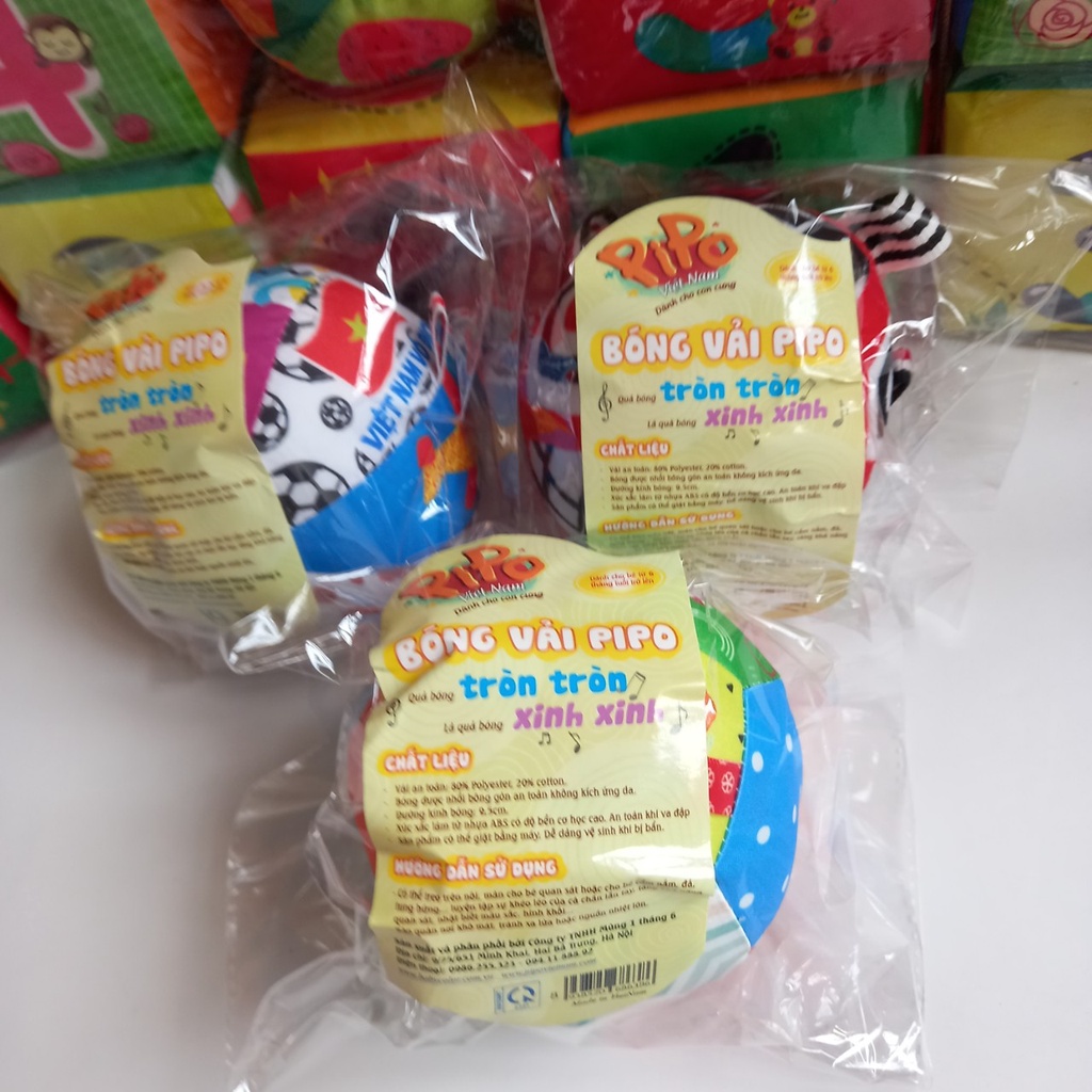 Bóng Vải Kích Thích Thị Giác Kèm Xúc Xắc PiPo Việt Nam Đồ Chơi An Toàn Cho Trẻ Sơ Sinh Minakids B17