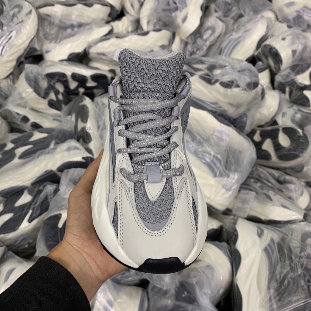 Giày YZ 700 phản quang nam nữ fullbox