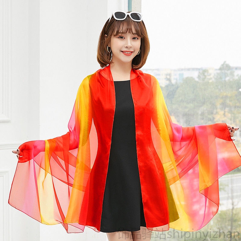 Khăn Choàng Chiffon Lụa Màu Gradient Cầu Vồng Chống Nắng Mùa Thu Đông Dễ Phối Đồ Cho Nữ