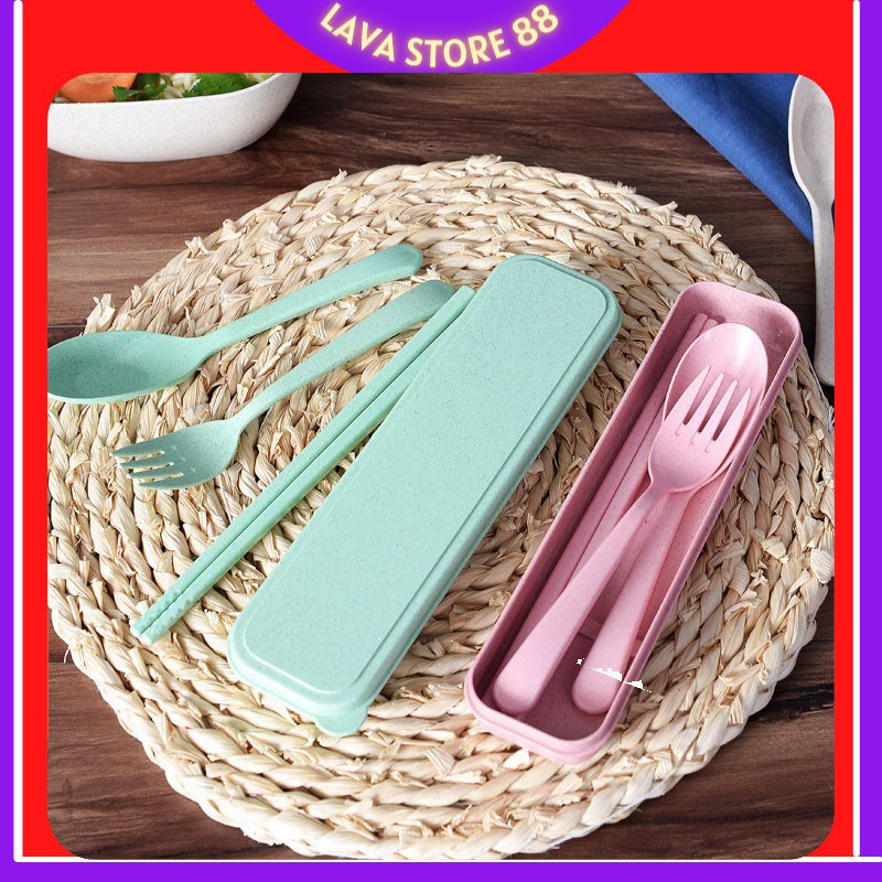 Bộ thìa , dĩa, đũa cá nhân văn phòng 3 chi tiết có hộp đựng bằng lúa mạch tập ăn cho bé nhiều màu 1601 LaVa Store88