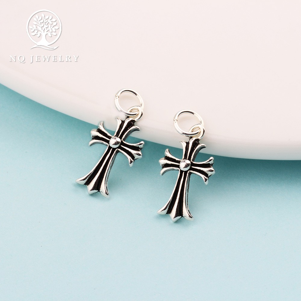 Charm bạc cây thánh giá hình giấy gói quà - NQ Jewelry