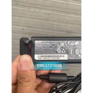 Sạc laptop Acer 19V 2.37A
