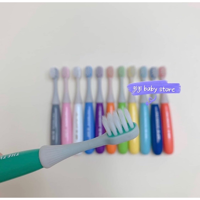 <Vivid color> Bàn chải đánh răng mềm mại nhiều màu sắc The Twelve Korea cho trẻ em từ 12 tháng