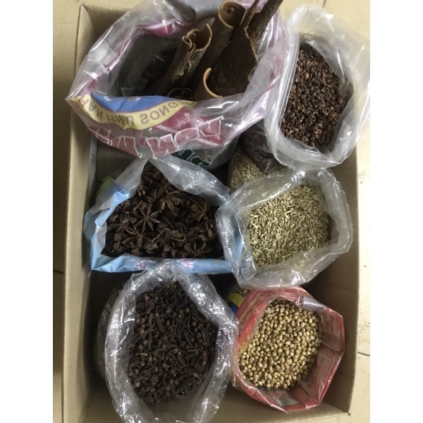 Tai vị/ quế cây/ tiểu hồi/ hạt ngò/ Đinh hương/ hoa tiêu/ vỏ quýt/ thảo quả - 50g