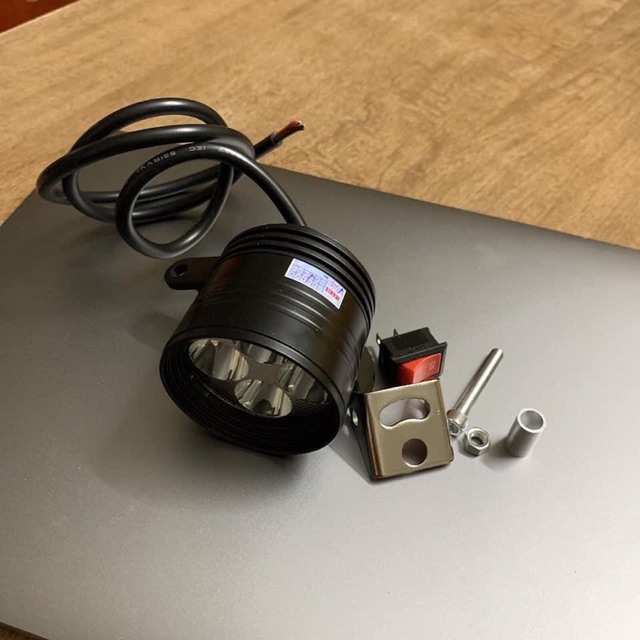 L4 siêu sáng 12v 3 chế độ lắp dòng xe như : Xe Điện , Xe máy , Siêu sáng ban đêm chống nước đi trời 