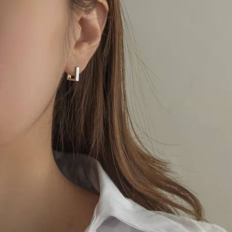 1 chiếc - khuyên tai vuông thép titan không rỉ