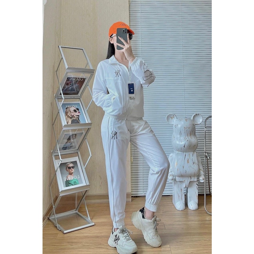 Bộ Lụa NY hottren 2023 du xuân