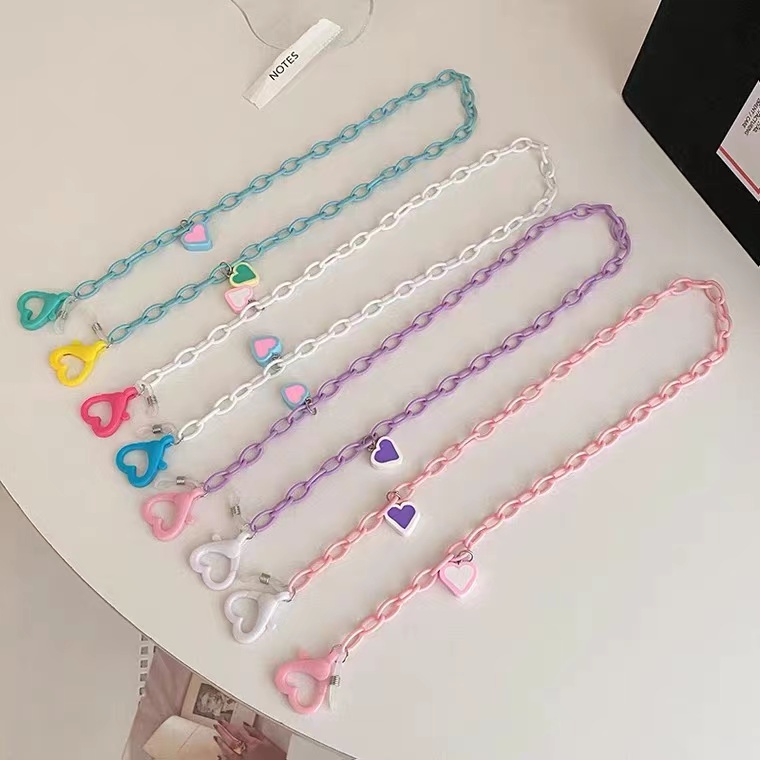Dây đeo khẩu trang 55cm bằng acrylic hình trái tim 4 màu chống thất lạc cho bé