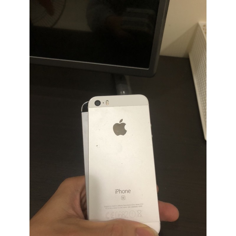 Điện thoại Iphone 5SE Quốc tế 32G đẹp 99%