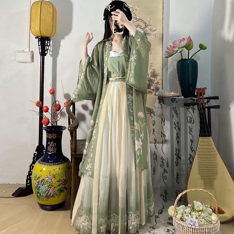 Hán phục cổ trang Trung Quốc LỤC LA giá rẻ.