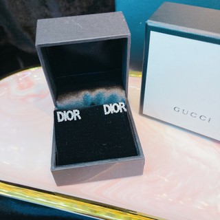 Bông tai mẩu Italy dior