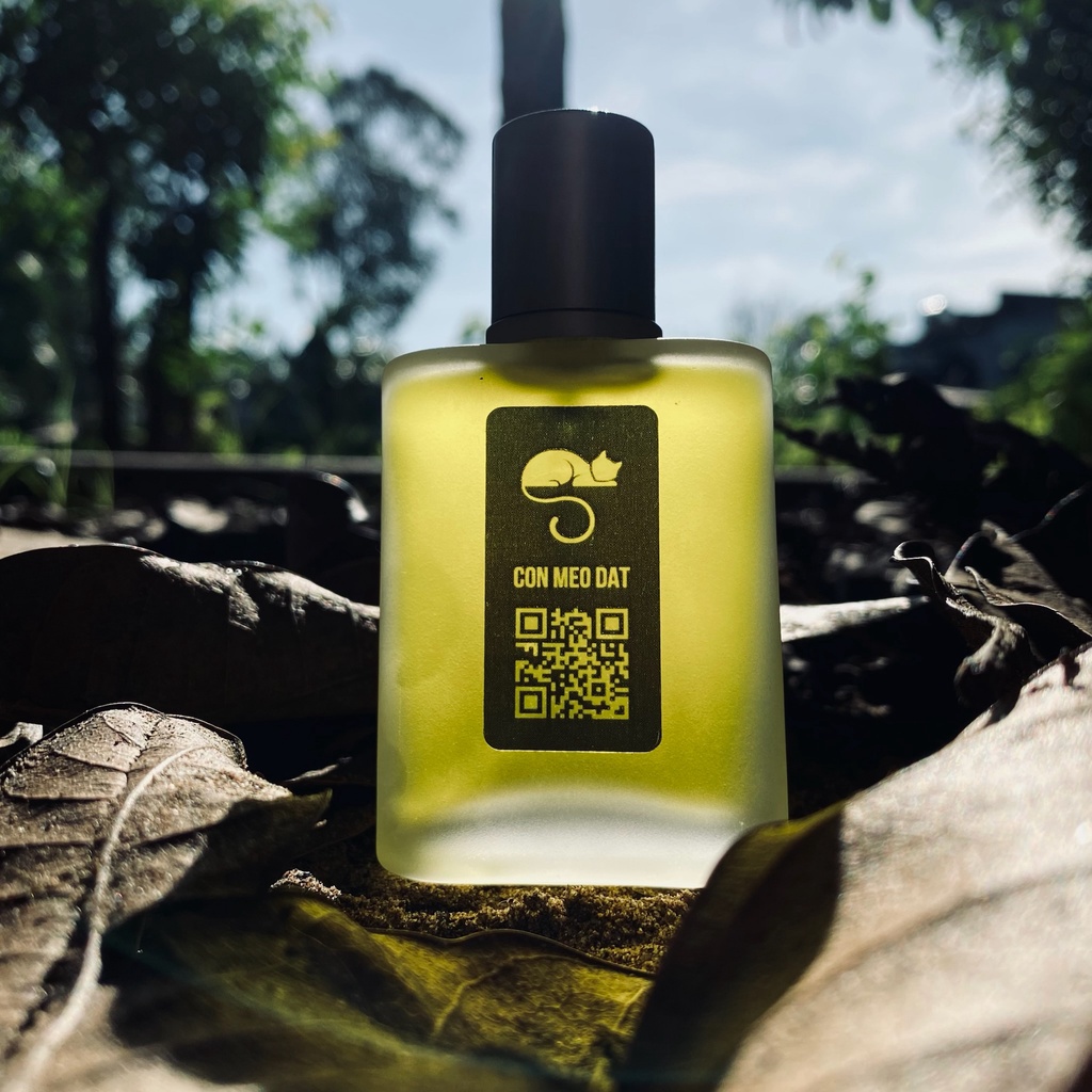 Gentley Brown-Eye - Nước hoa chế tác Con Mèo Đất