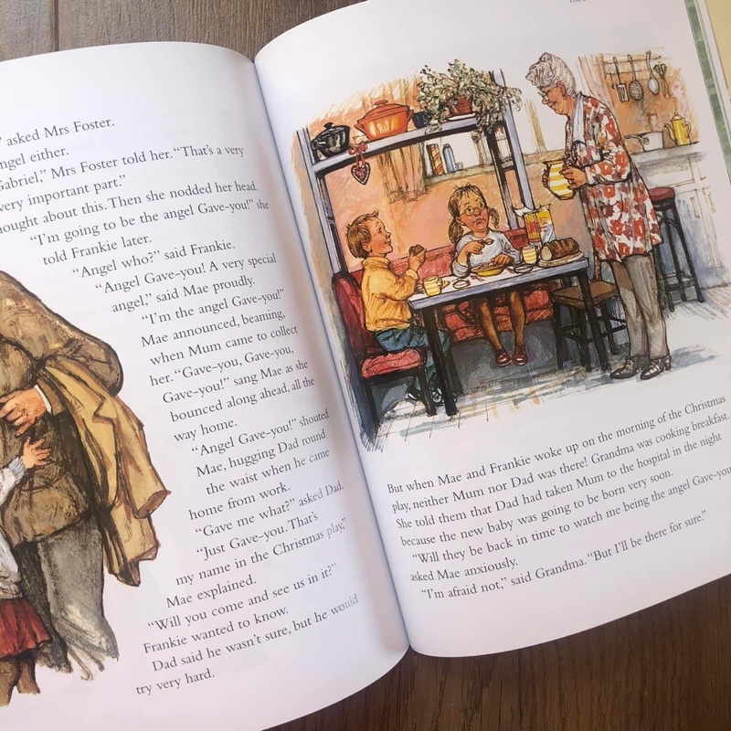 THE SHIRLEY HUGHES COLLECTION