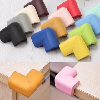 Bộ 4 Miếng Mút Xốp Bọc Cạnh Bàn - Bịt Góc Bàn An Toàn Cho Bé 88229