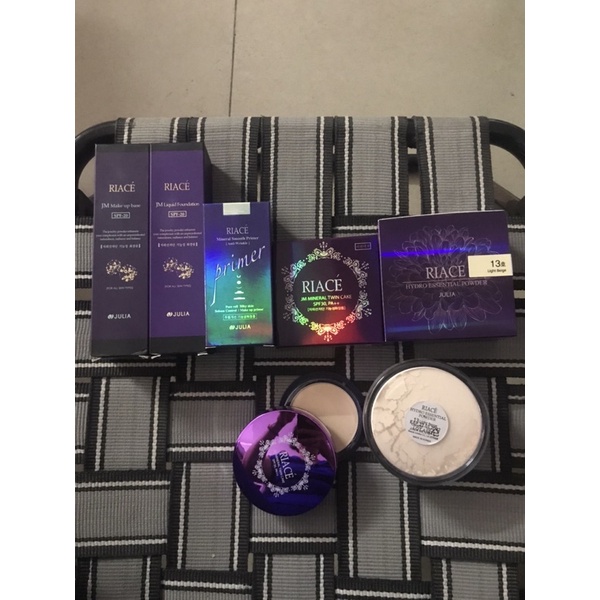 Phấn Bột Khoáng Chất Hút Dầu Riace