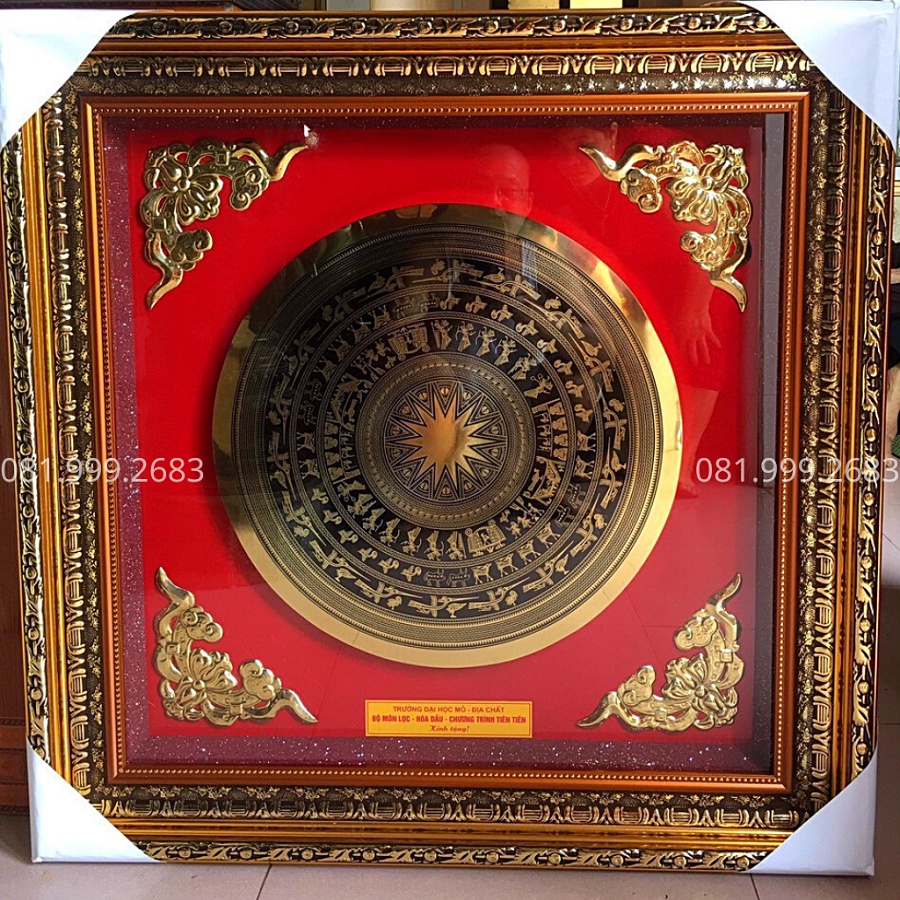 Tranh Trống Đồng 60*60cm Họa Tiết Hoa Văn Trống Đồng Ăn Mòn Độ Bền Trọn Đời Khung Composite